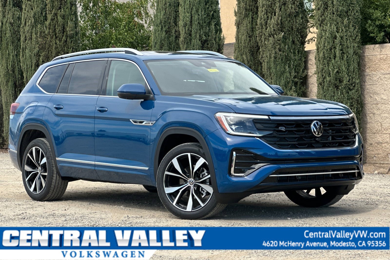 New 2025 Volkswagen Atlas SEL Premium R-Line