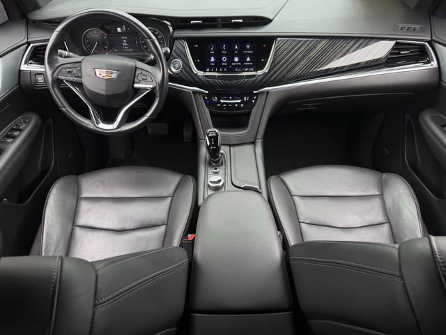 Used 2024 Cadillac XT6 Premium Luxury AWD/4WD image 13