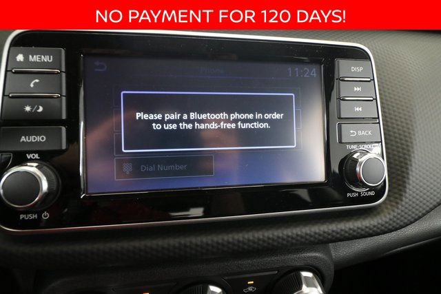 New 2025 Nissan Kicks Play S image 18