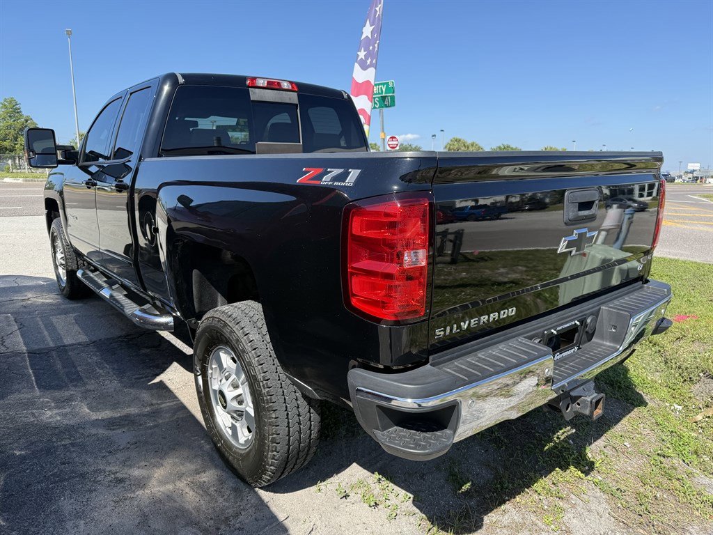 Used 2019 Chevrolet Silverado 2500 LT w/ All Star Edition AWD/4WD image 6
