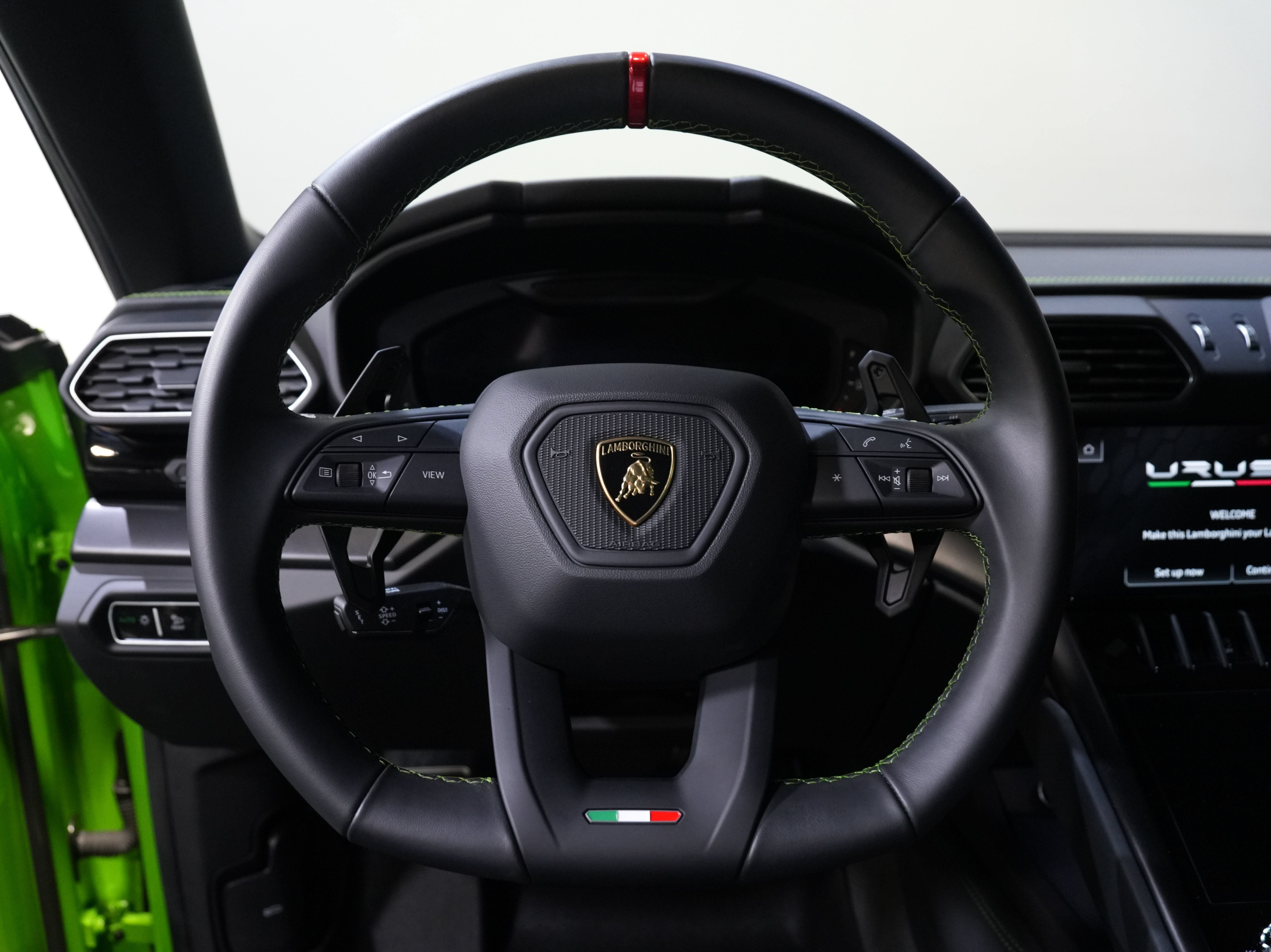 Used 2024 Lamborghini Urus S AWD/4WD image 41