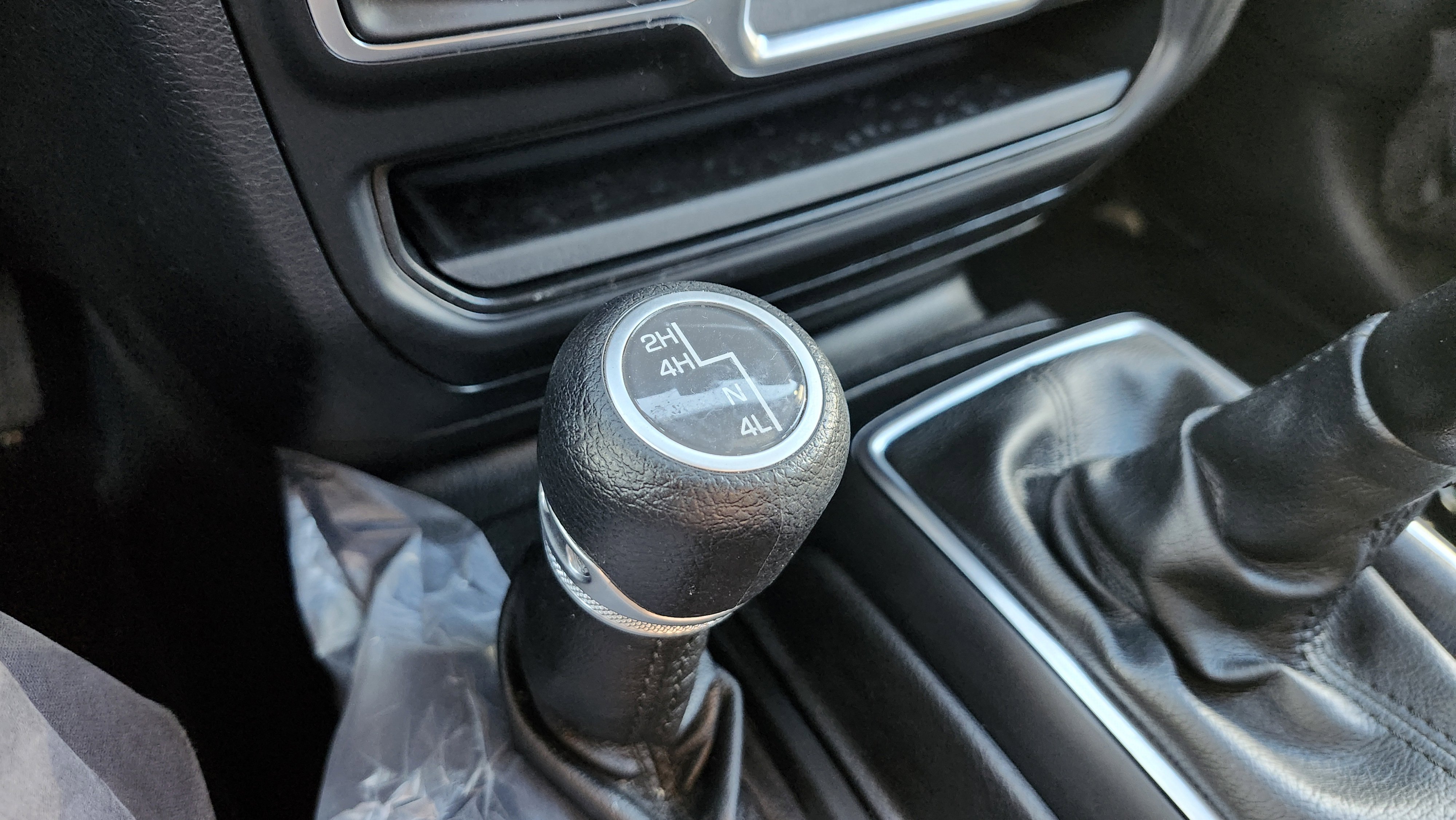 Used 2020 Jeep Wrangler Unlimited Sport image 3