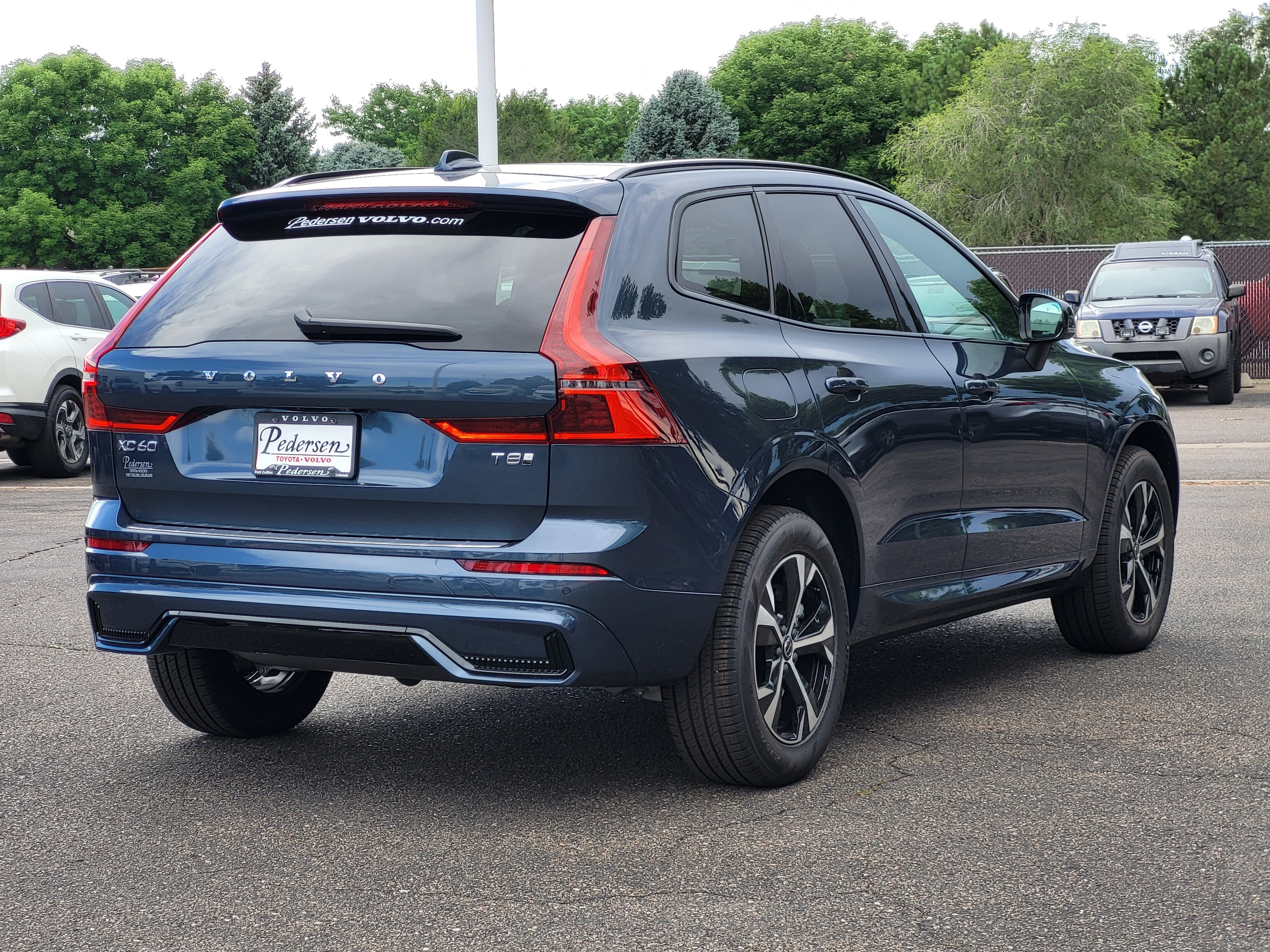 New 2026 Volvo XC60 T8 Core w/ Protection Package Premier AWD/4WD image 4
