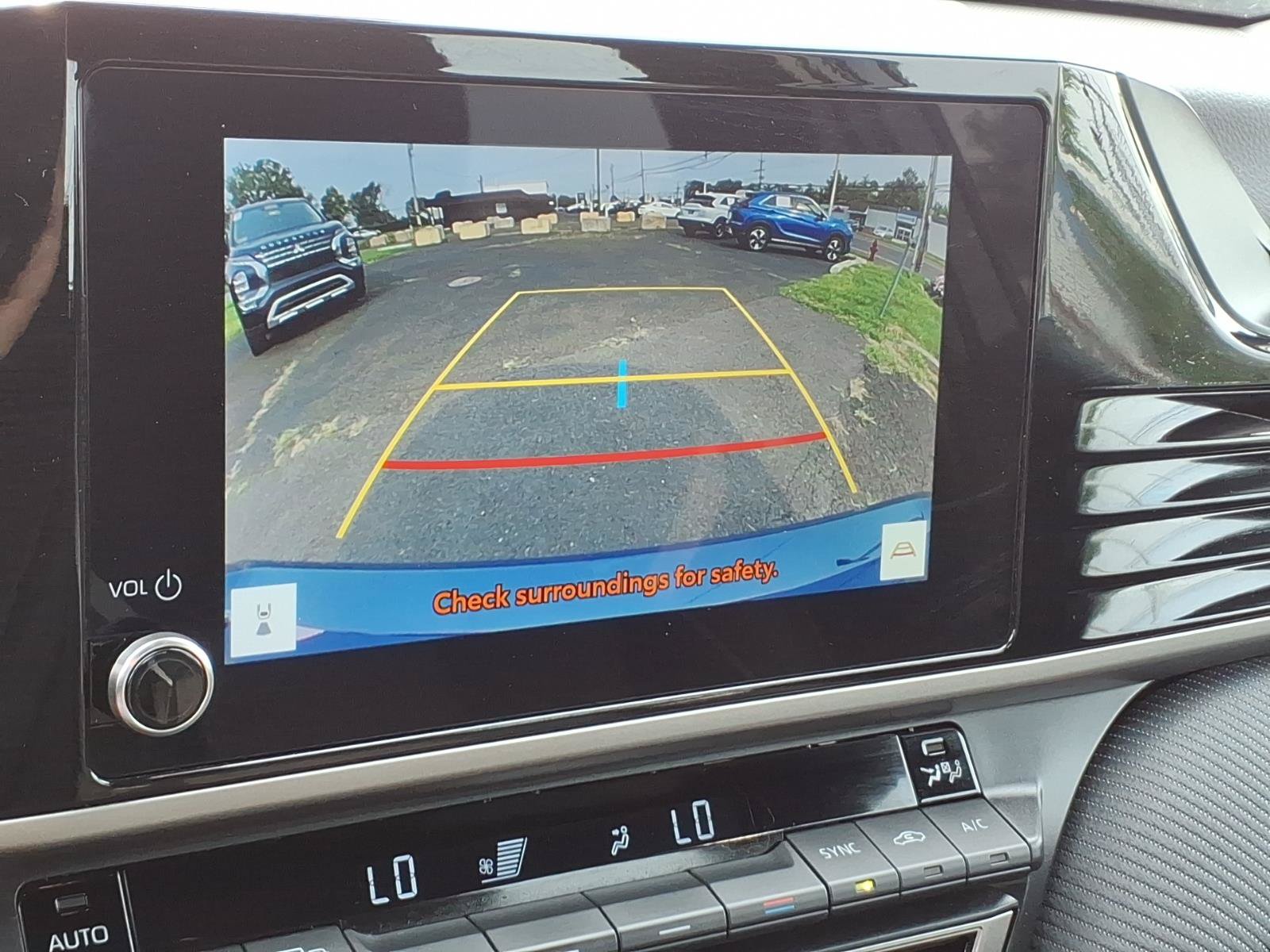 Used 2025 Toyota Camry SE FWD image 19