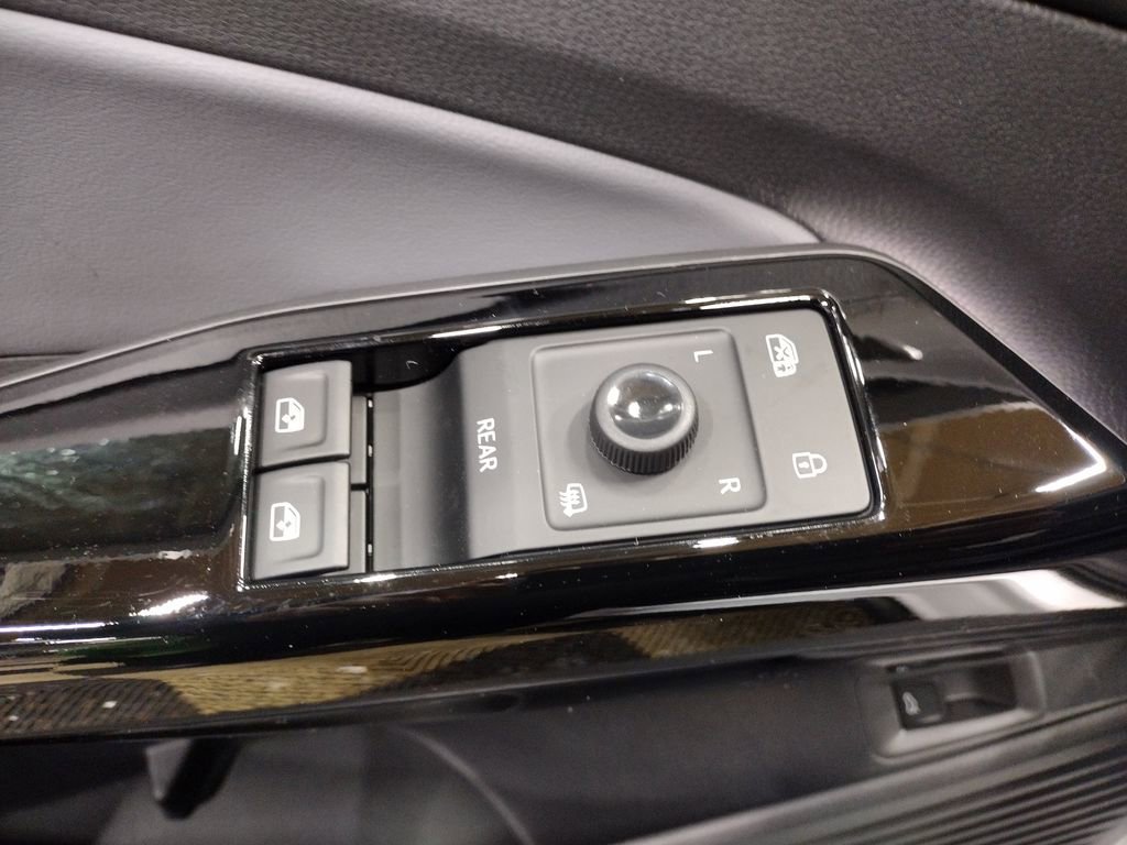 New 2026 Volkswagen ID.4 Pro S image 19