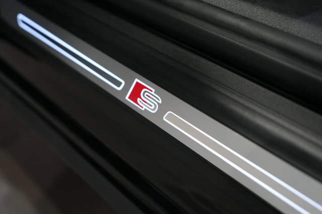 Used 2024 Audi Q5 e Premium Plus image 39