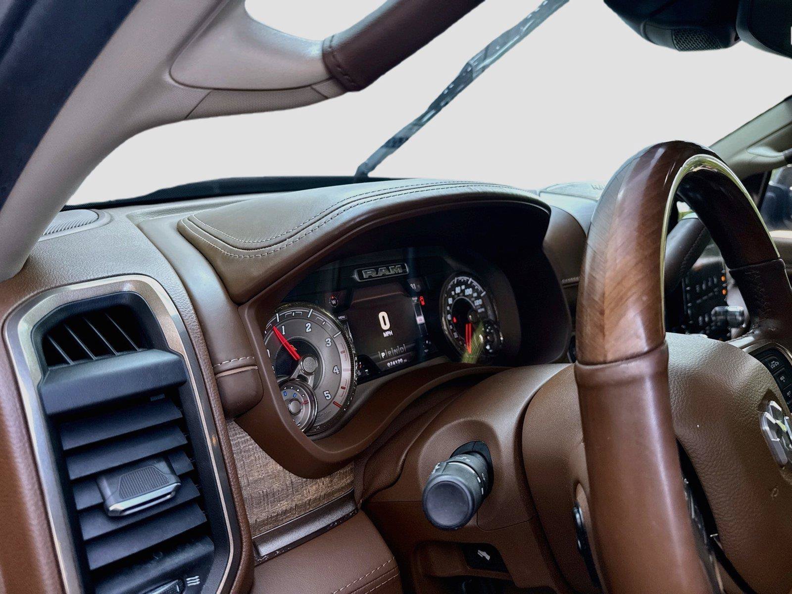 Used 2019 RAM 2500 Limited AWD/4WD image 9