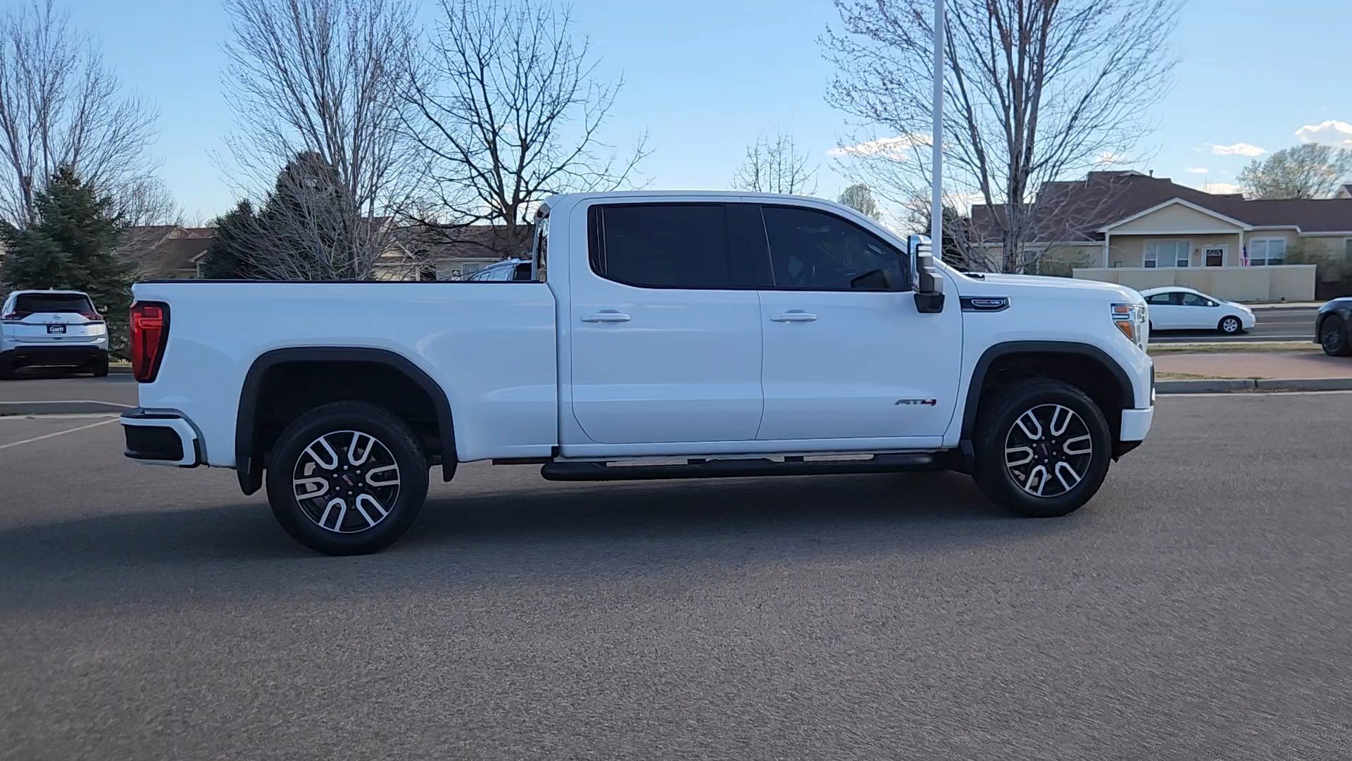 Used 2020 GMC Sierra 1500 AT4 w/ AT4 Premium Package image 12