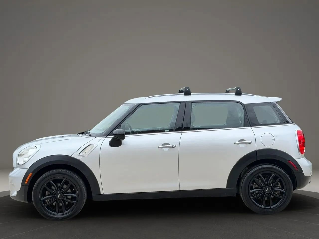 Used 2016 MINI Cooper Countryman image 6