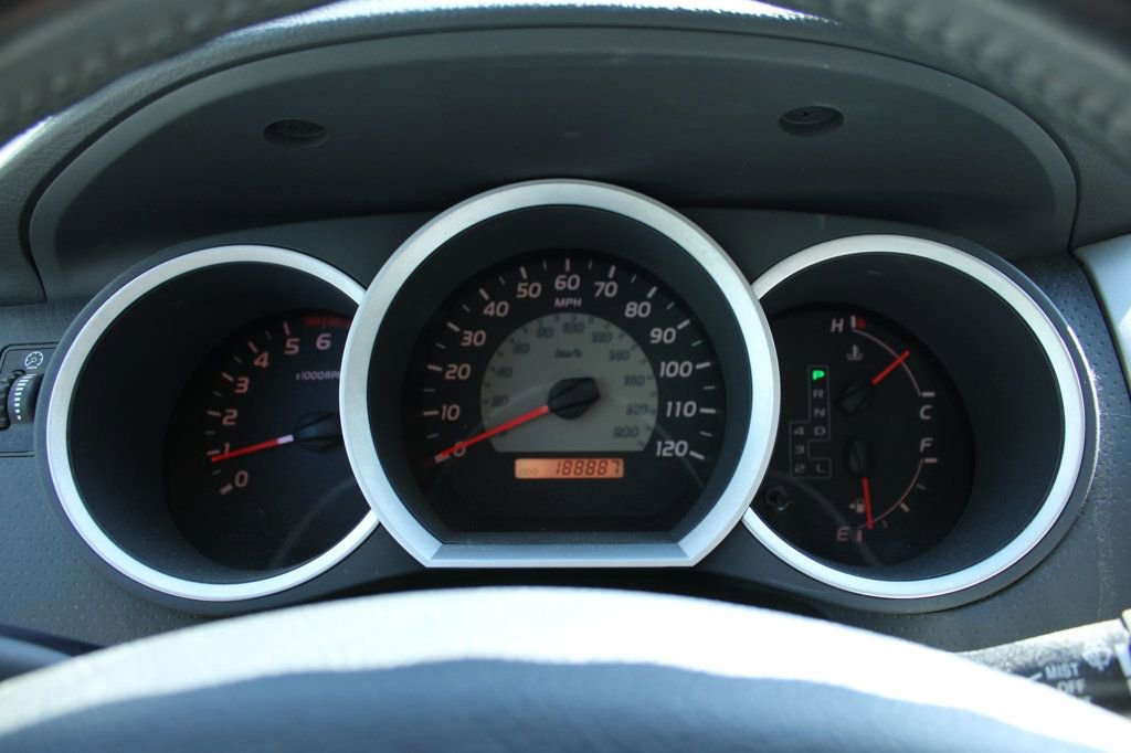 Used 2007 Toyota Tacoma PreRunner RWD image 18