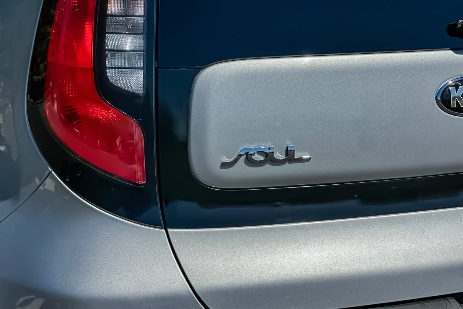 Used 2016 Kia Soul FWD image 36