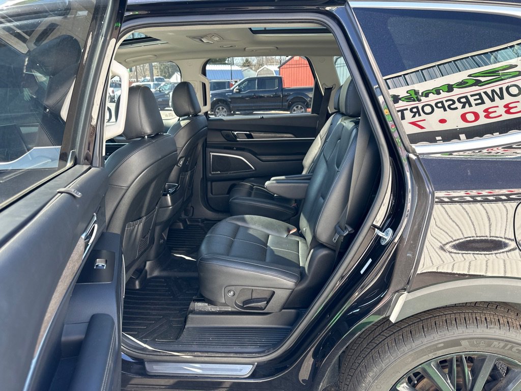 Used 2020 Kia Telluride SX image 16