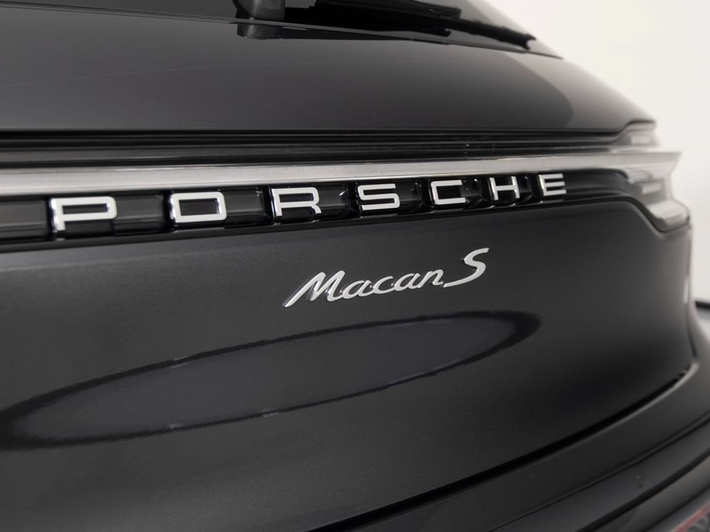 Certified 2026 Porsche Macan S AWD/4WD image 45