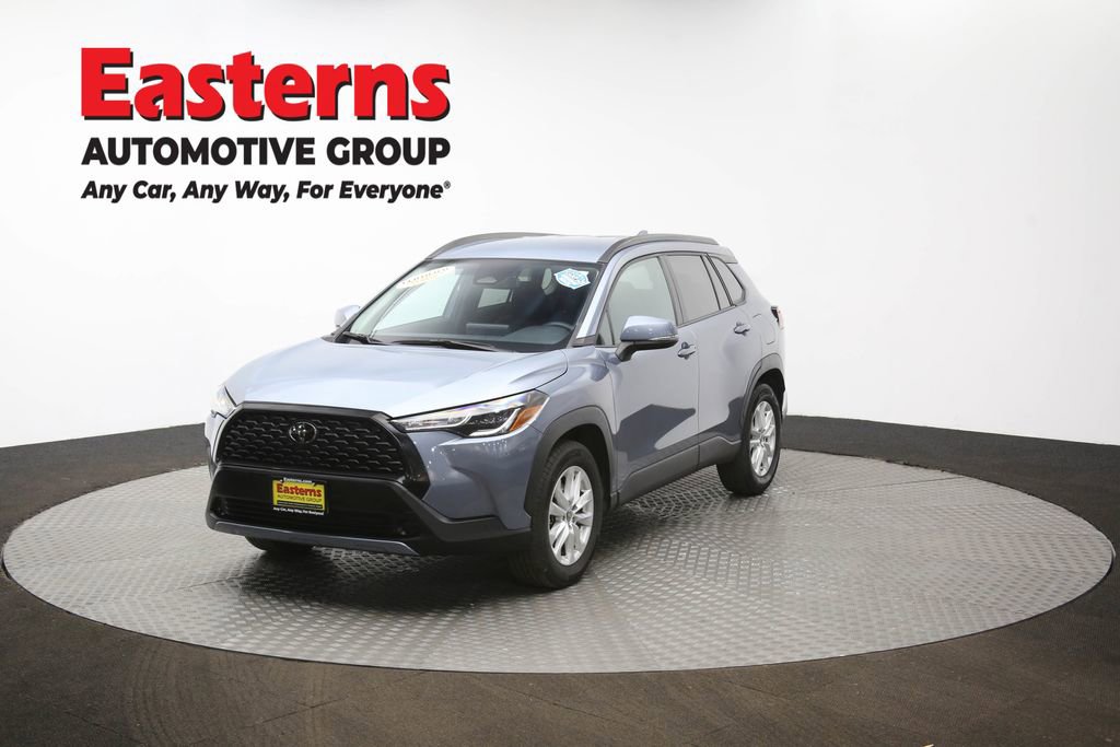 Used 2024 Toyota Corolla Cross LE image 53
