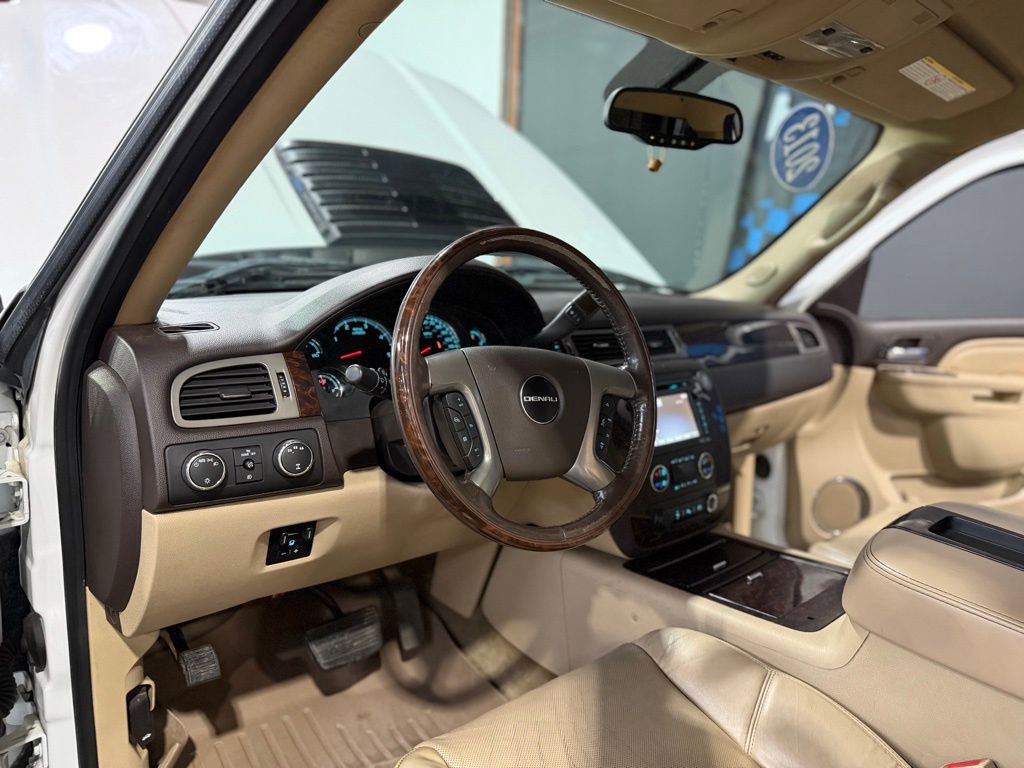 Used 2013 GMC Sierra 3500 Denali image 11