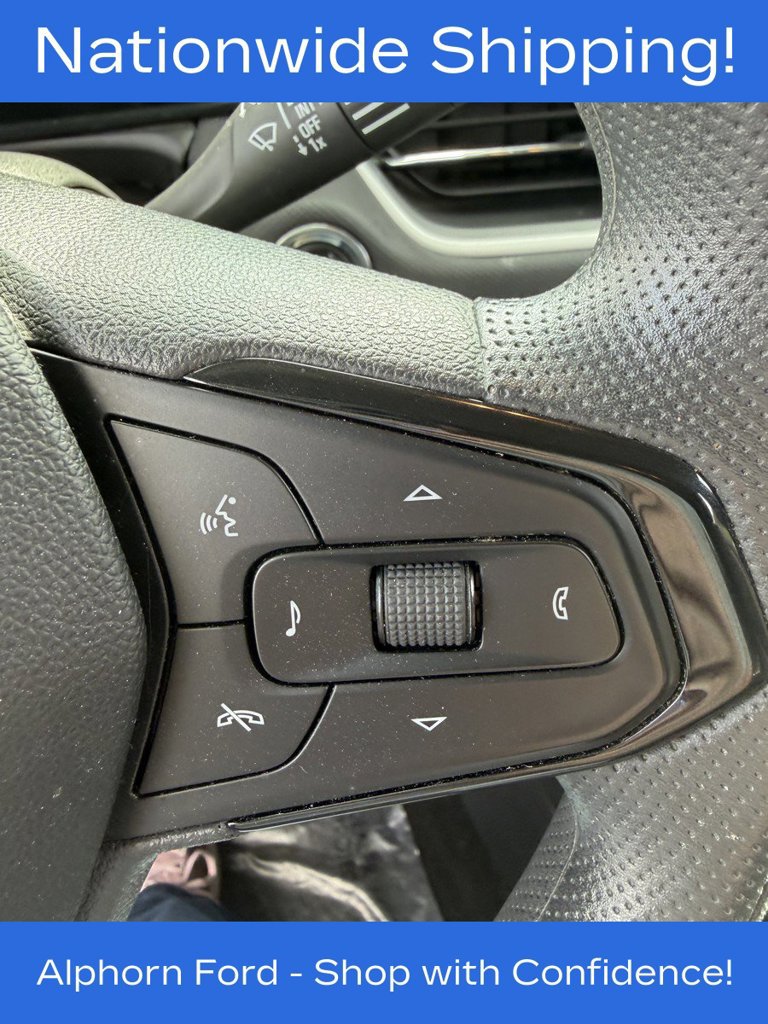 Used 2025 Chevrolet TrailBlazer LT AWD/4WD image 14