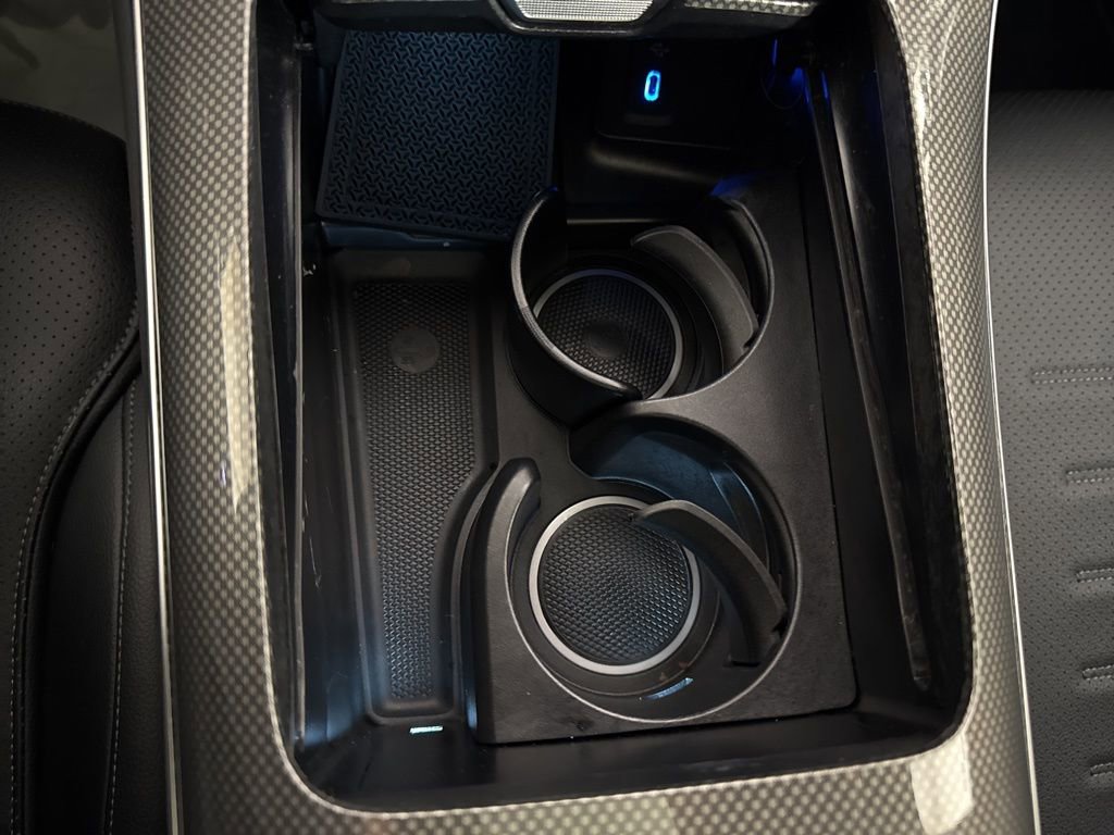 Used 2024 Mercedes-Benz GLC 300 4MATIC w/ AMG Line image 31