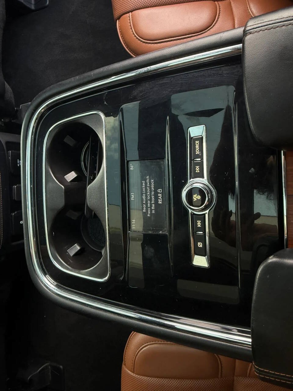 Used 2018 Lincoln Navigator Reserve AWD/4WD image 33