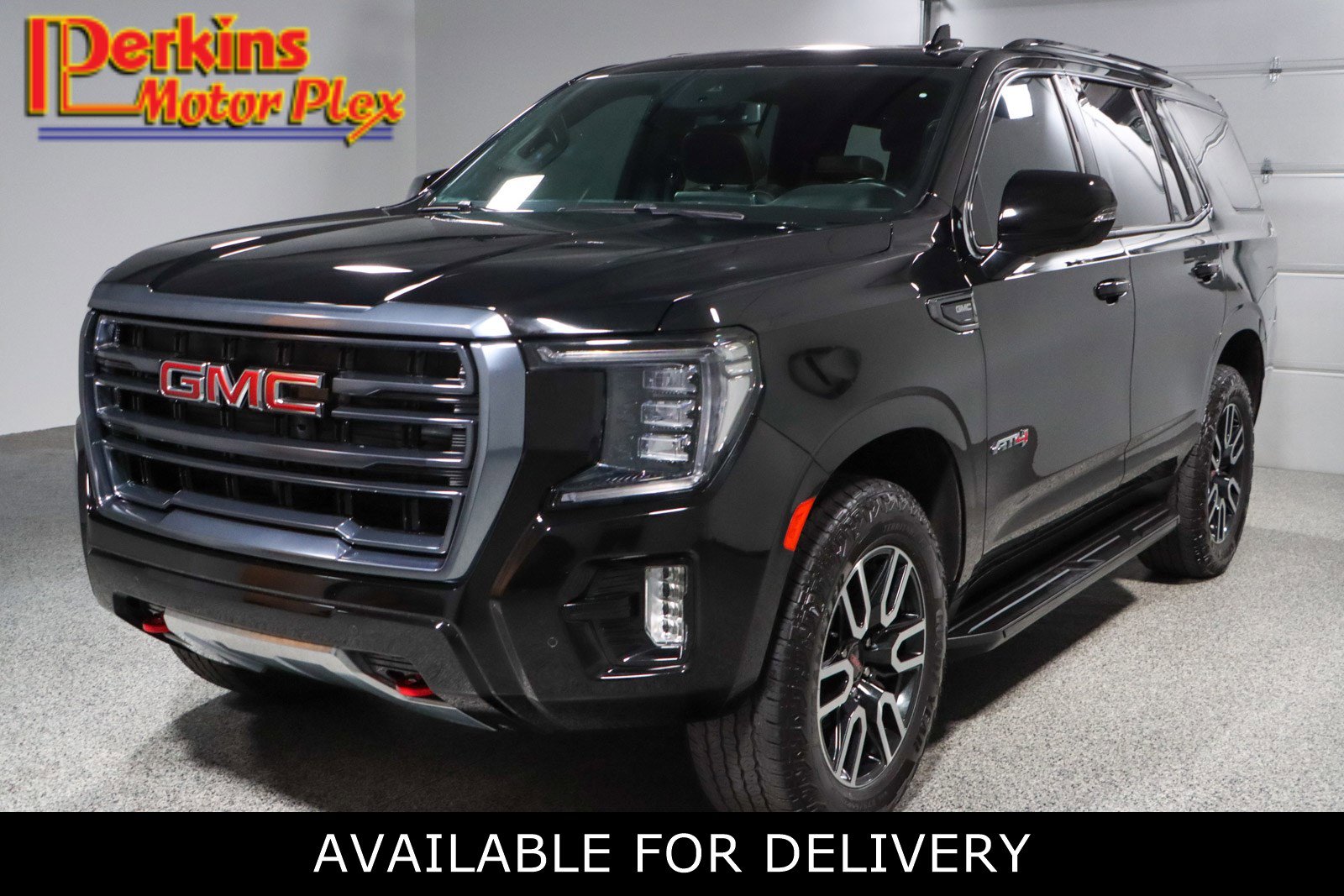 Used 2024 GMC Yukon AT4 w/ Max Trailering Package image 1