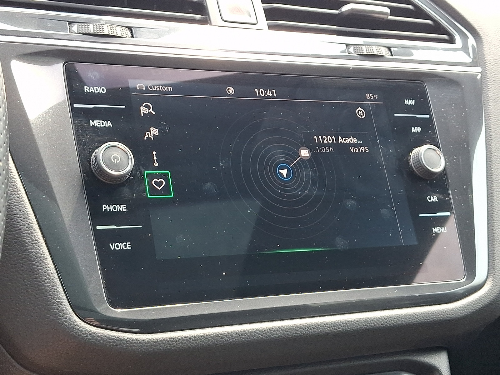 Certified 2023 Volkswagen Tiguan SEL R-Line AWD/4WD image 17