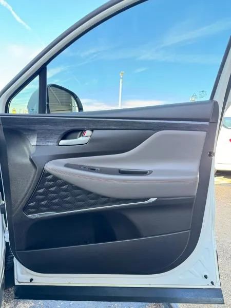 Used 2019 Hyundai Santa Fe FWD image 24