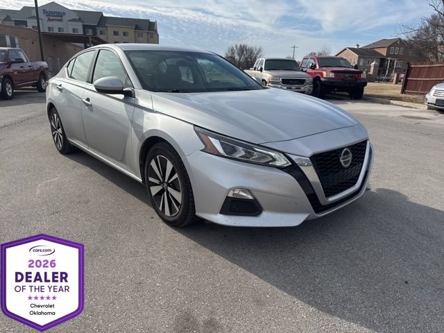 Used 2022 Nissan Altima 2.5 SV FWD image 1