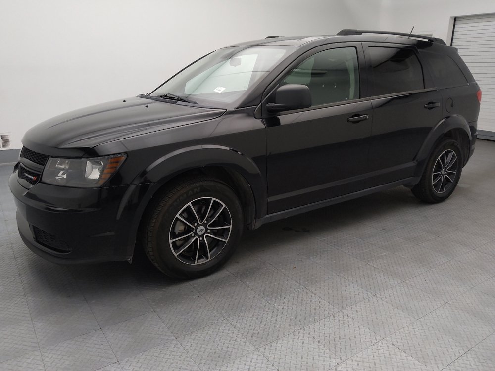Used 2018 Dodge Journey SE w/ Popular Equipment Group FWD image 2