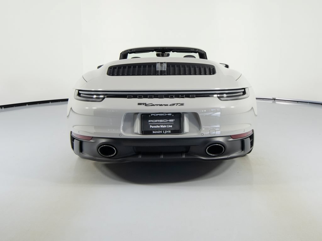 Certified 2022 Porsche 911 Carrera GTS RWD image 9