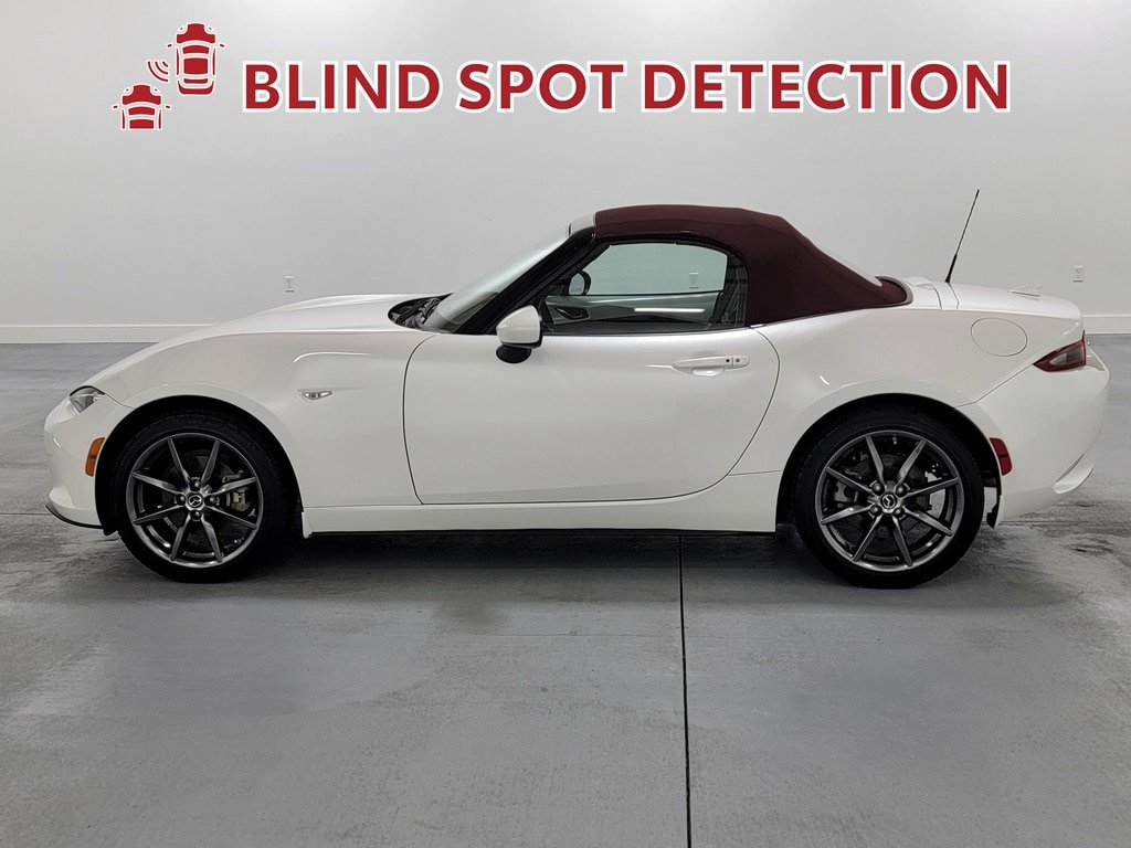 Used 2018 MAZDA MX-5 Miata Grand Touring RWD image 5