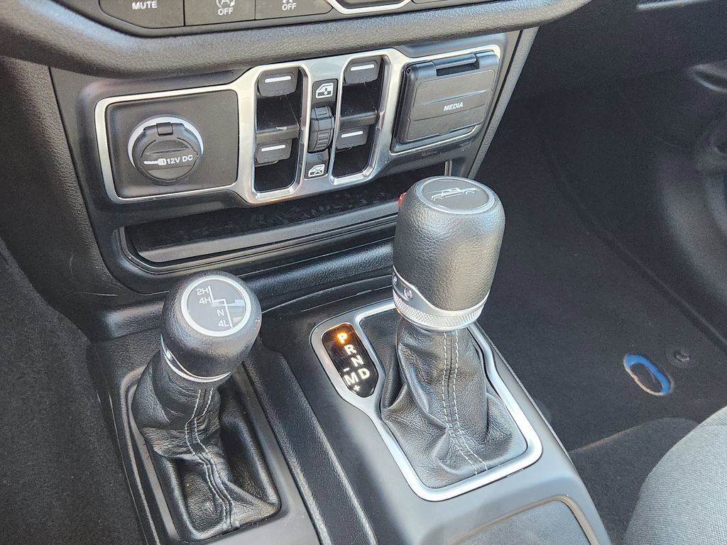 Used 2024 Jeep Gladiator Sport image 28