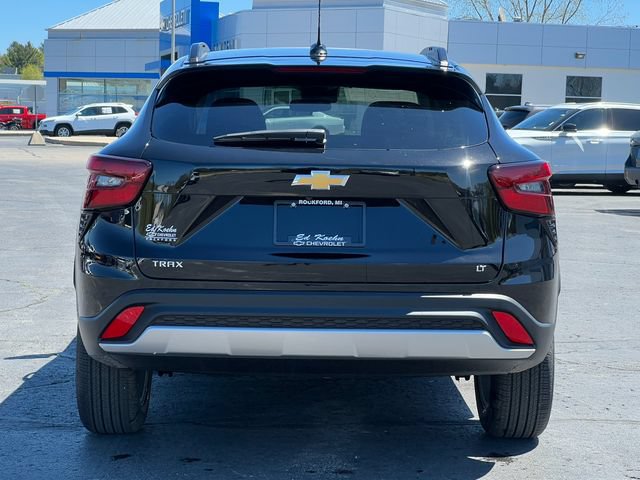 New 2026 Chevrolet Trax LT w/ LT Convenience Package FWD image 38