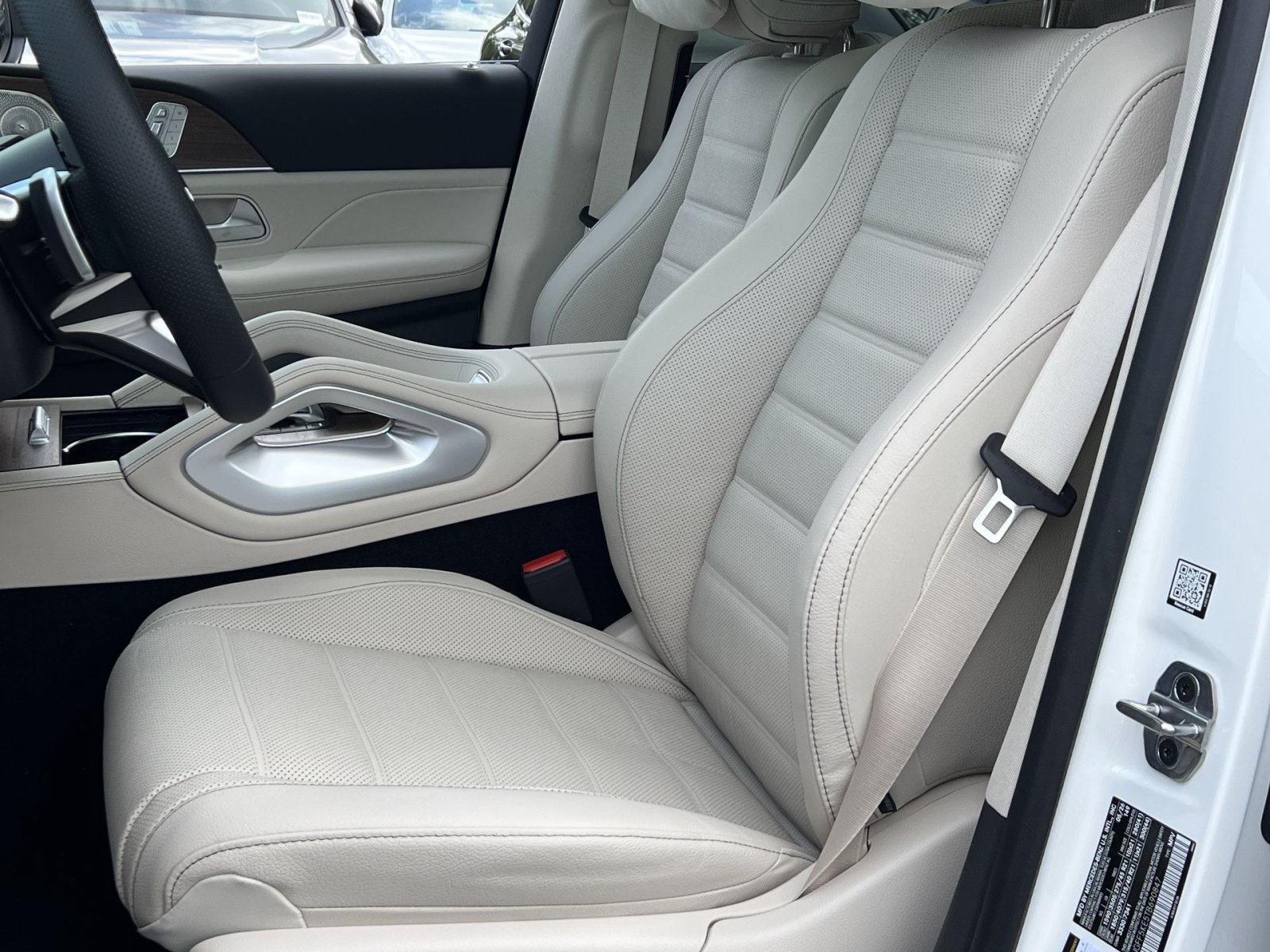 New 2026 Mercedes-Benz GLS 450 4MATIC image 18