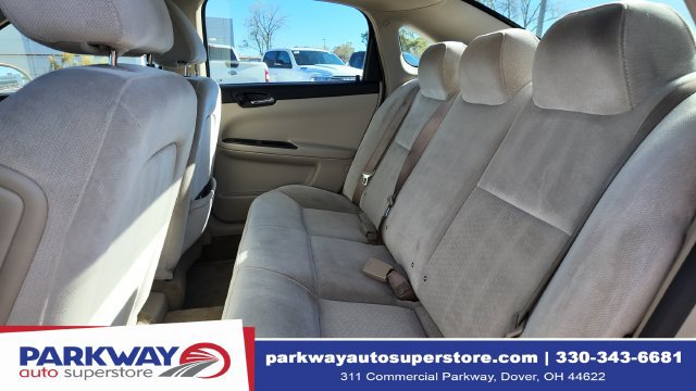 Used 2009 Chevrolet Impala LT FWD image 13