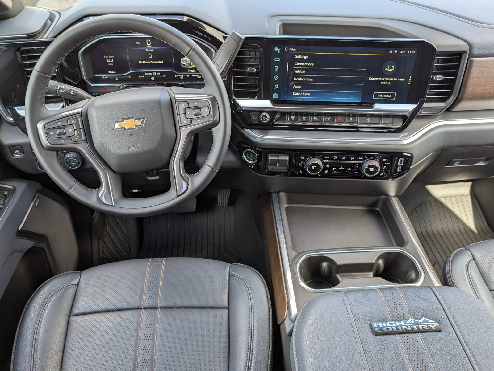 Used 2025 Chevrolet Silverado 2500 High Country w/ High Country Premium Package image 11