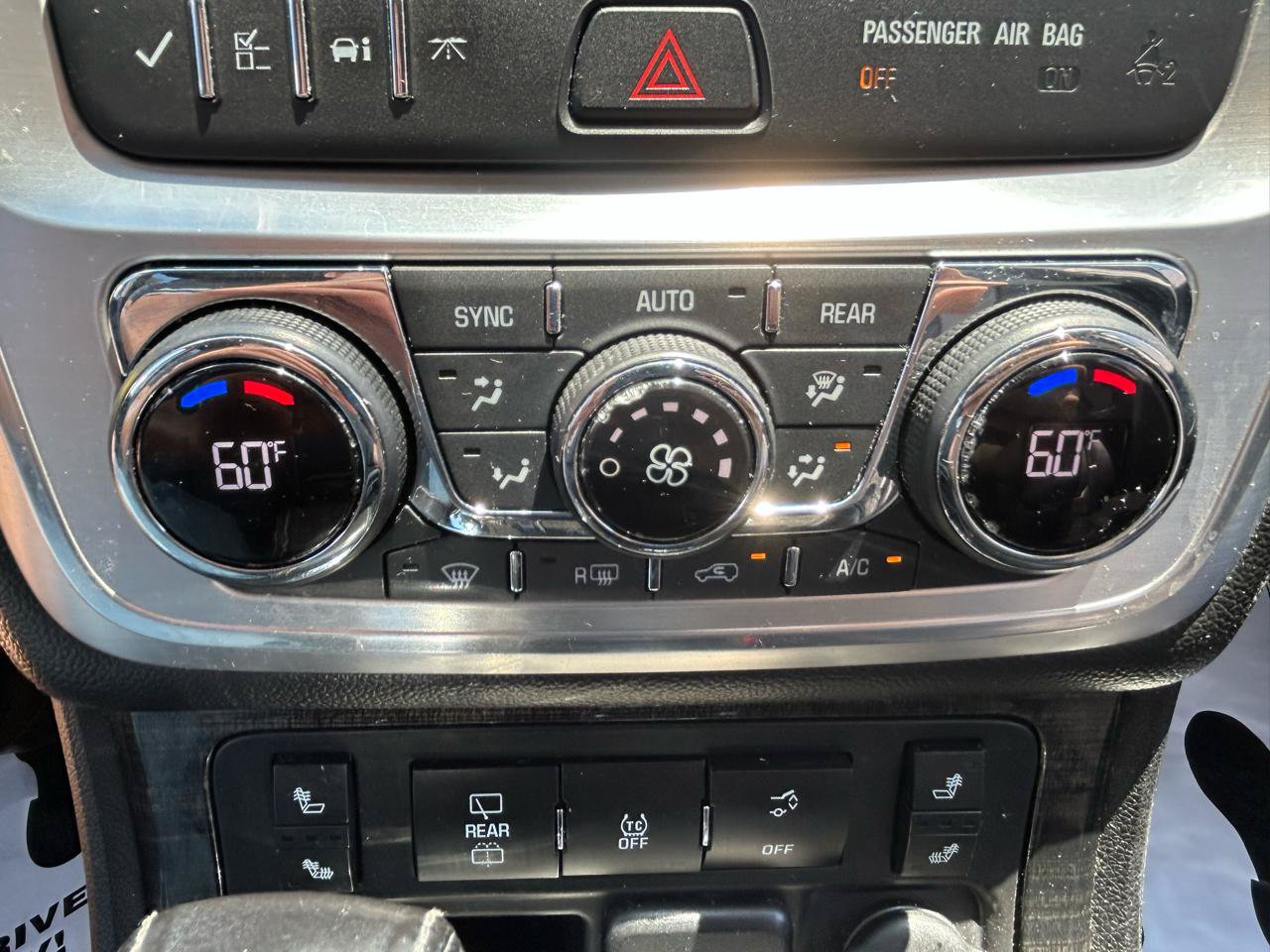 Used 2016 GMC Acadia SLT AWD/4WD image 25