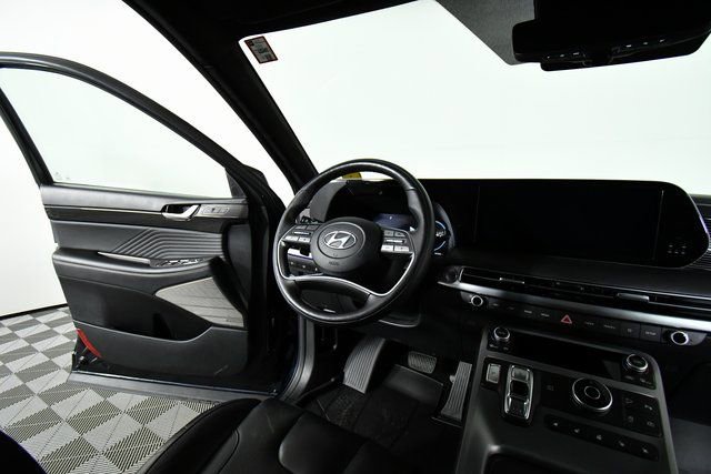 Used 2024 Hyundai Palisade Calligraphy image 19