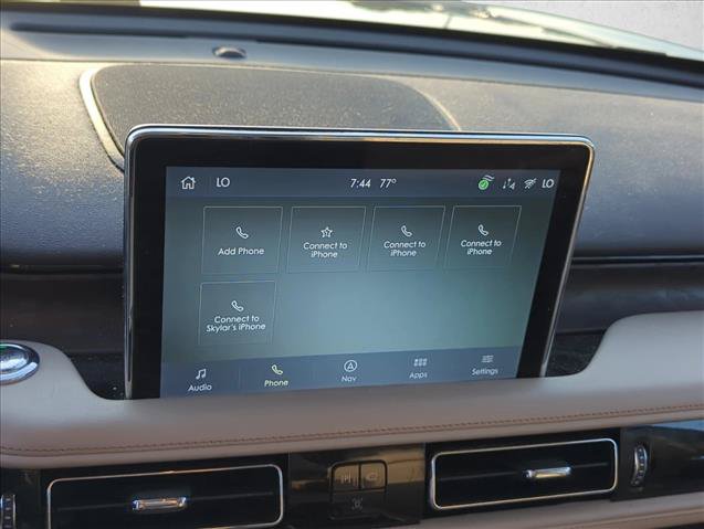 Used 2022 Lincoln Aviator Reserve w/ Equipment Group 201A AWD/4WD image 19