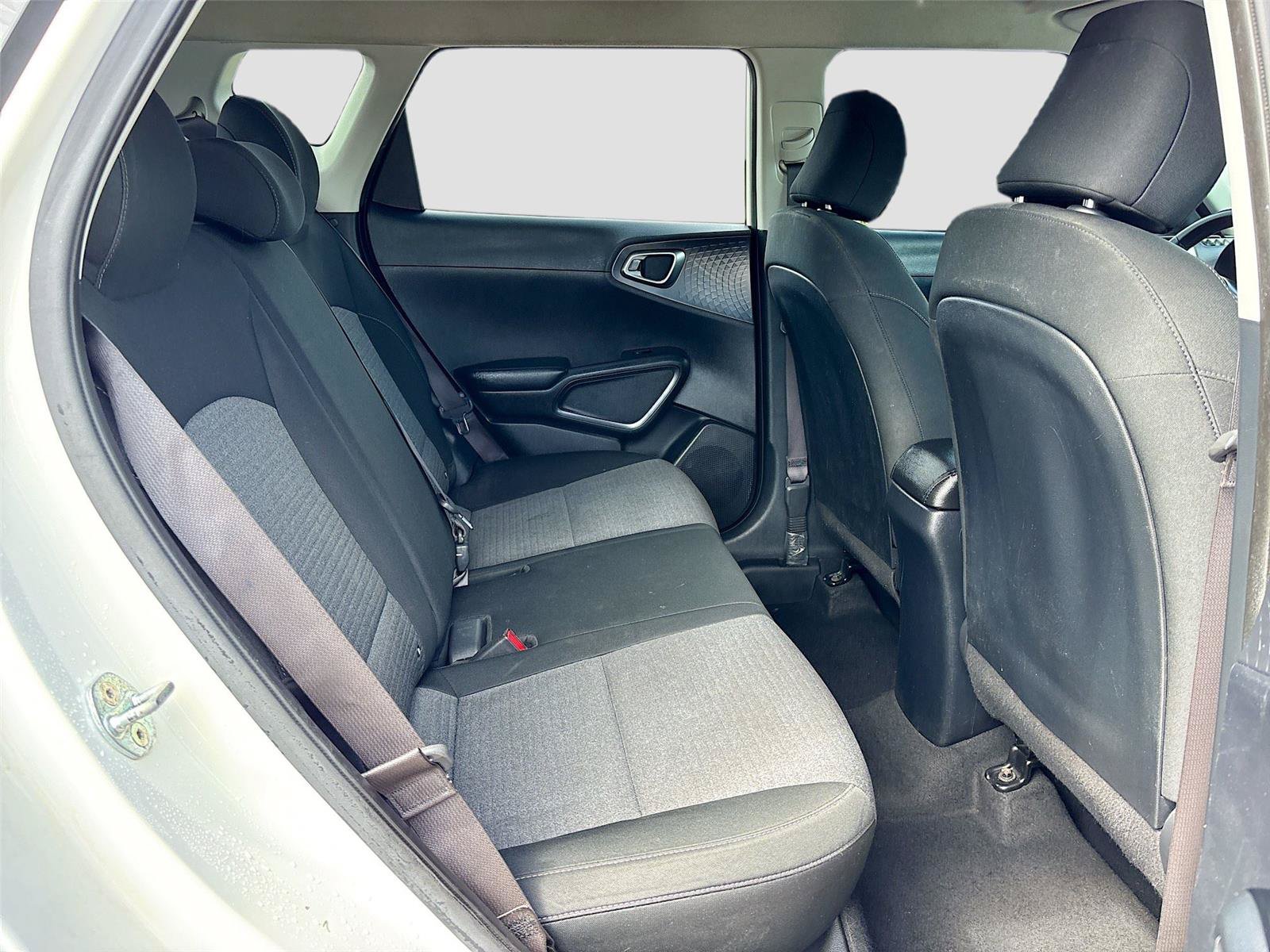 Used 2020 Kia Soul GT-Line FWD image 24