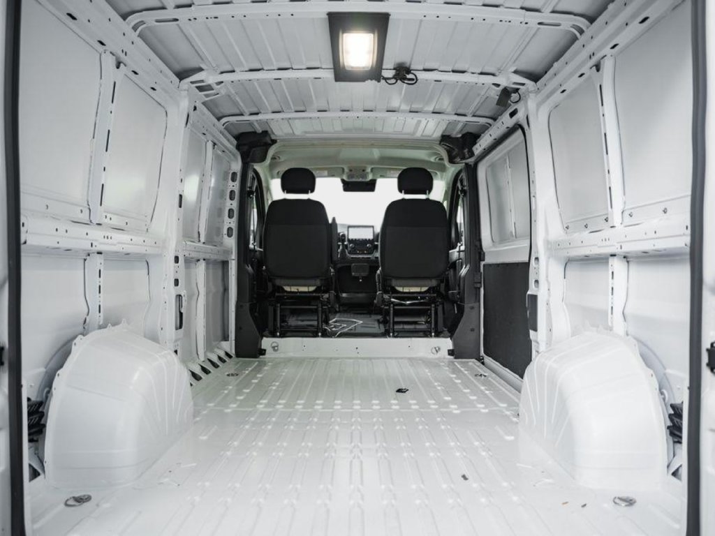 New 2025 RAM ProMaster 2500 w/ Quick Order Package 22G SLT FWD image 8