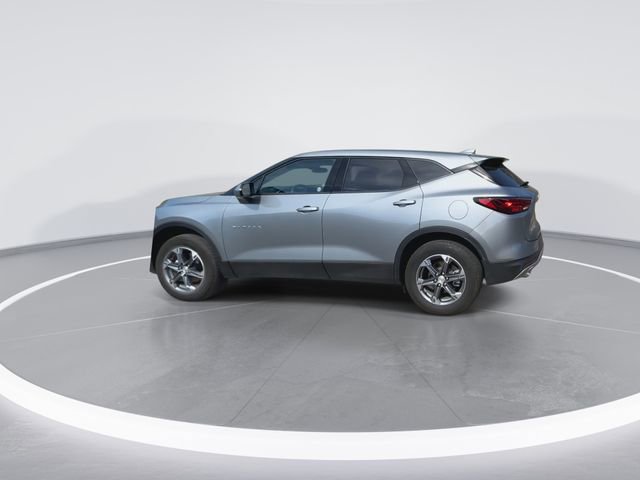 Used 2025 Chevrolet Blazer LT AWD/4WD image 7
