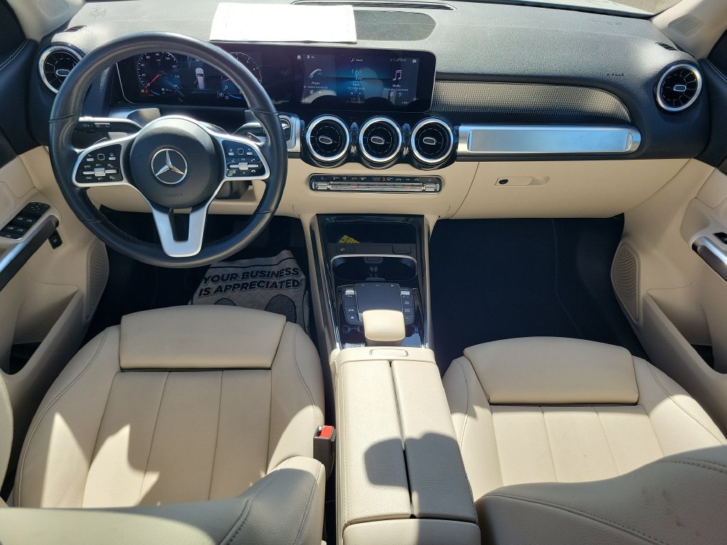 Used 2021 Mercedes-Benz GLB 250 4MATIC image 28