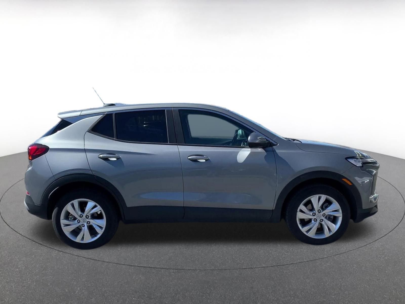 Used 2025 Buick Encore GX Preferred image 16