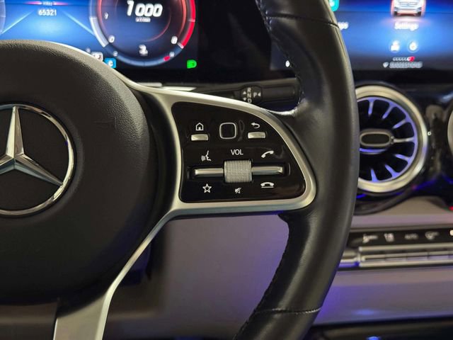 Used 2022 Mercedes-Benz GLB 250 4MATIC w/ Premium Package Lite image 18