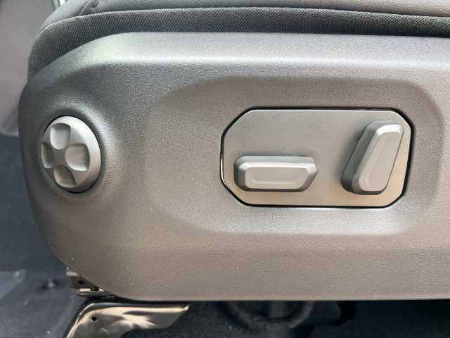 New 2027 Jeep Wrangler Unlimited Rubicon AWD/4WD image 9