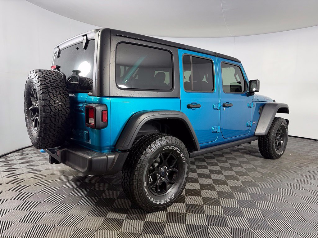 Used 2024 Jeep Wrangler Unlimited AWD/4WD image 9