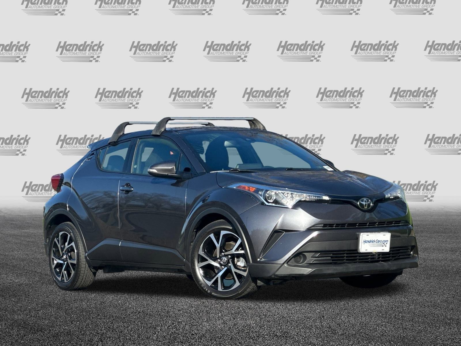 Used 2019 Toyota C-HR XLE video 2