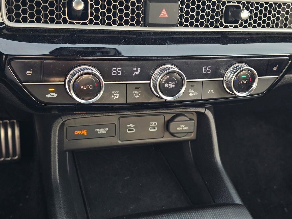 Certified 2025 Honda Civic Sport image 19