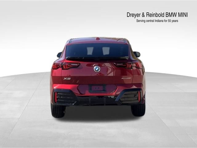 Certified 2025 BMW X2 xDrive28i w/ Premium Package image 6