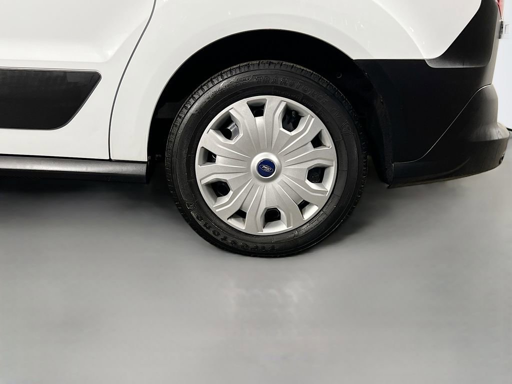 Used 2020 Ford Transit Connect XL image 29
