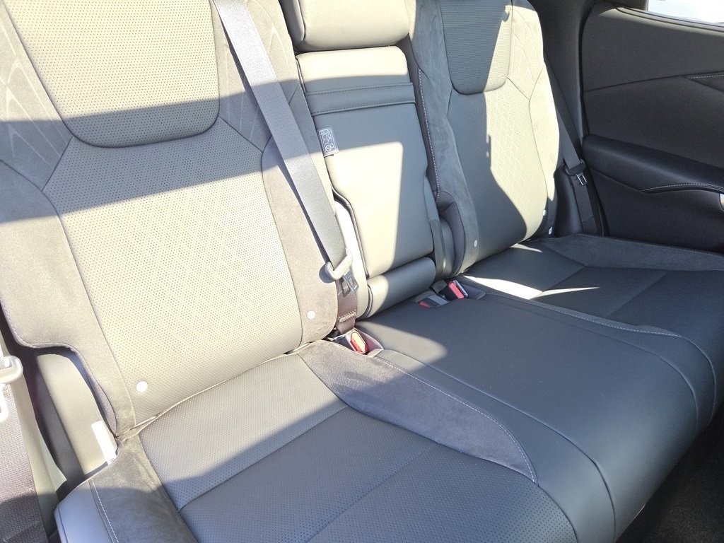 New 2025 Lexus RX 350 AWD image 35